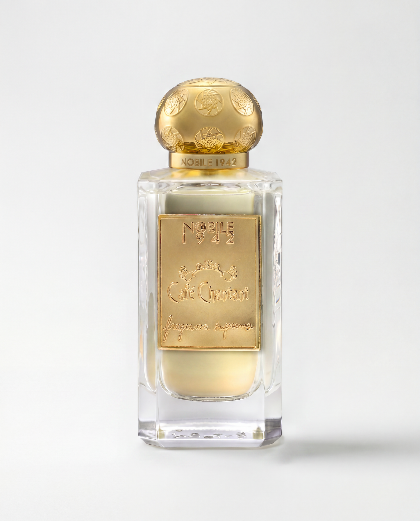 Nobile 1942 Café Chantant
