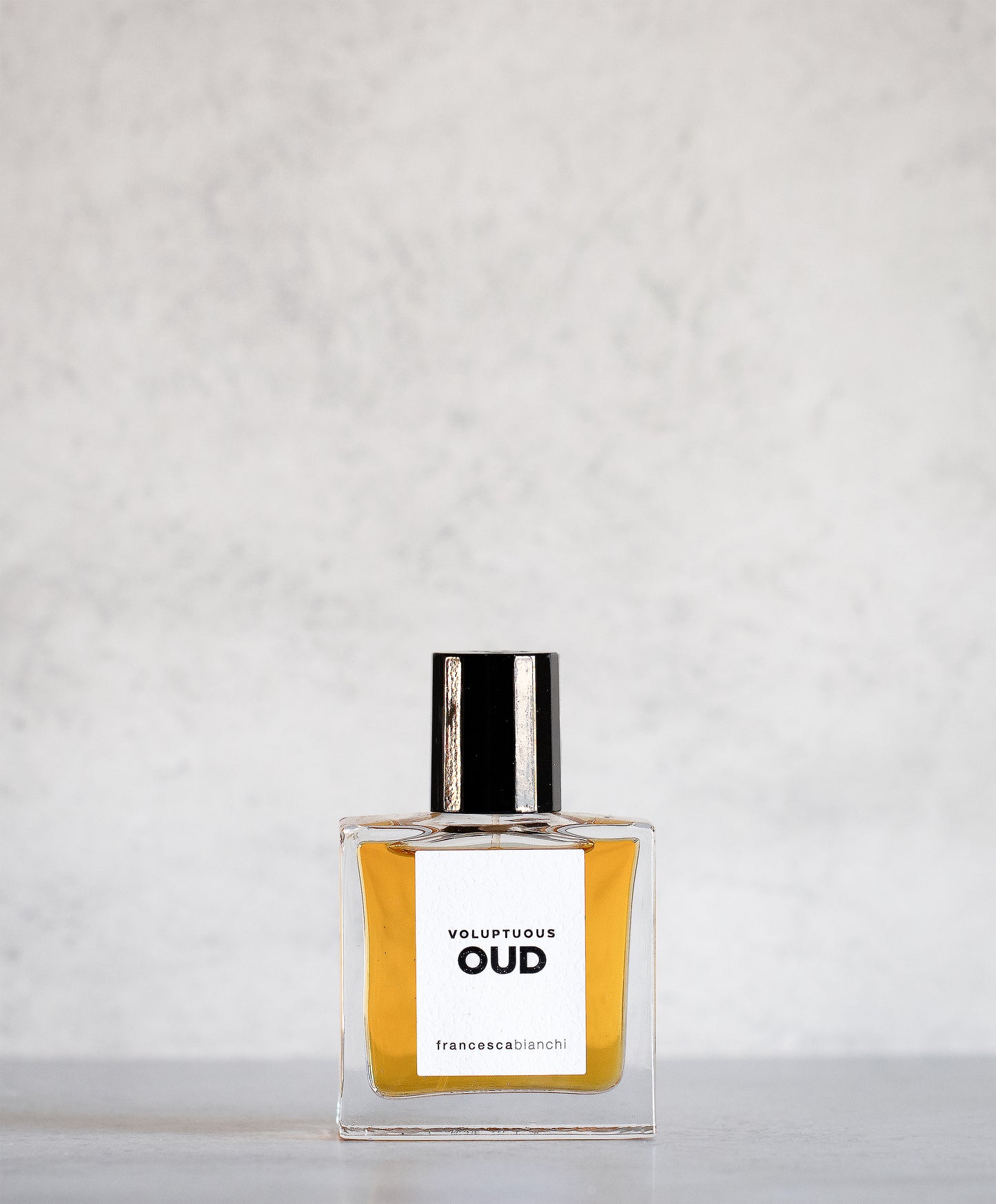 francesca bianchi voluptous oud sample